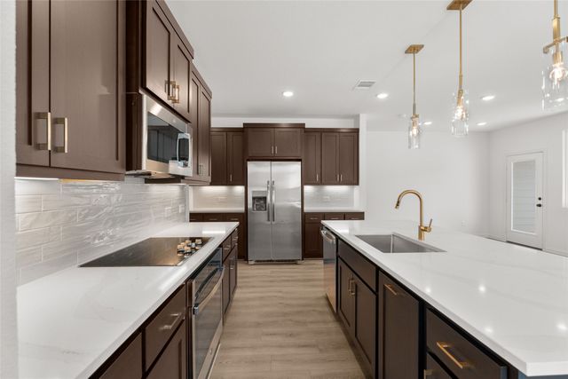 6904 Gorman Falls Trail, Dallas, TX 75228