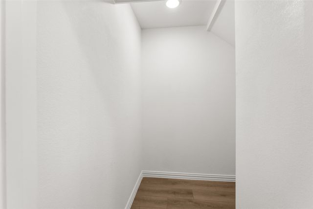 6904 Gorman Falls Trail, Dallas, TX 75228