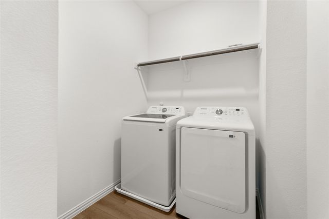 6904 Gorman Falls Trail, Dallas, TX 75228