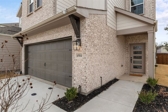 6904 Gorman Falls Trail, Dallas, TX 75228