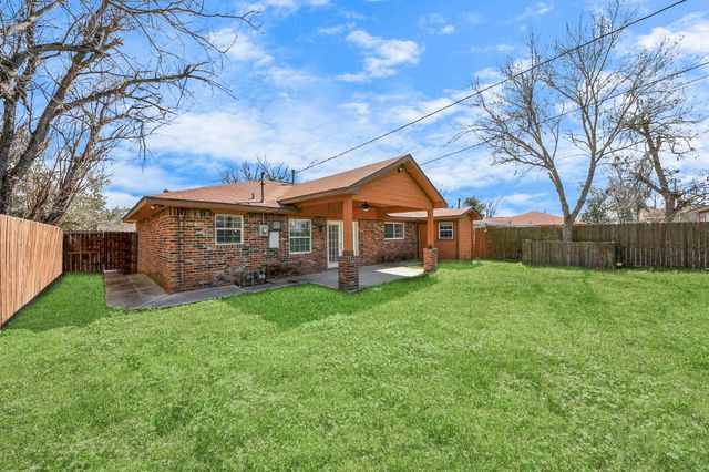 11410 Rockford Drive, Houston, TX 77048