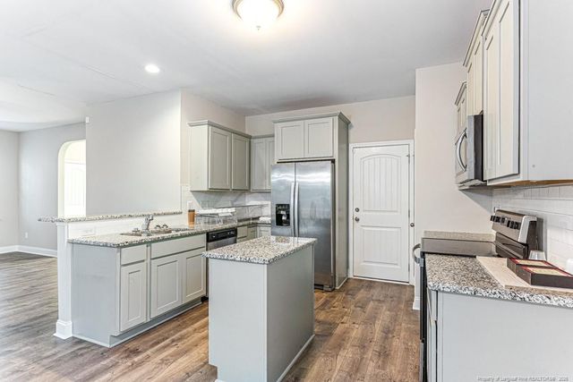 2240 Mannington Drive, Fayetteville, NC 28306