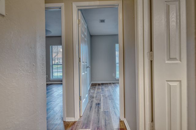 327 Southerland Avenue, Mesquite, TX 75150