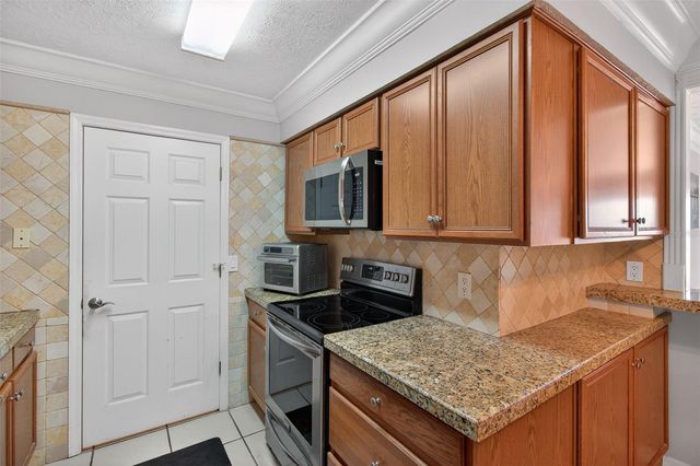 3208 ACAPULCO DRIVE, Riverview, FL 33578