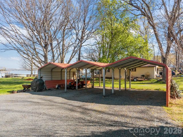 420 Sportsman Drive, Salisbury, NC 28146