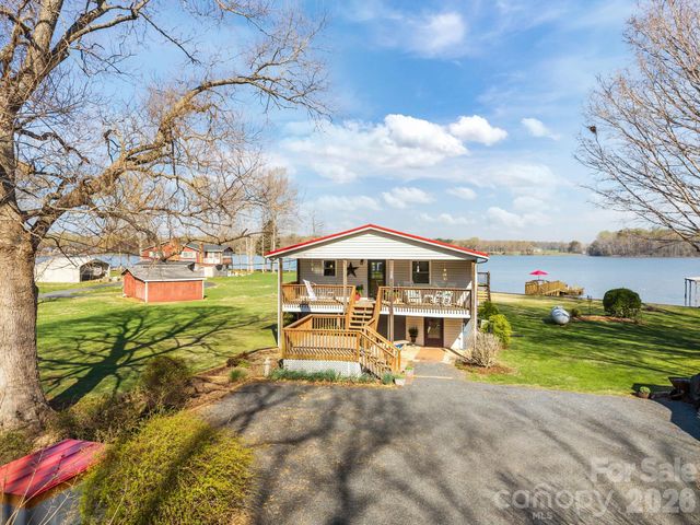 420 Sportsman Drive, Salisbury, NC 28146