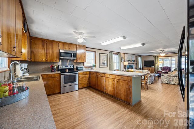 420 Sportsman Drive, Salisbury, NC 28146