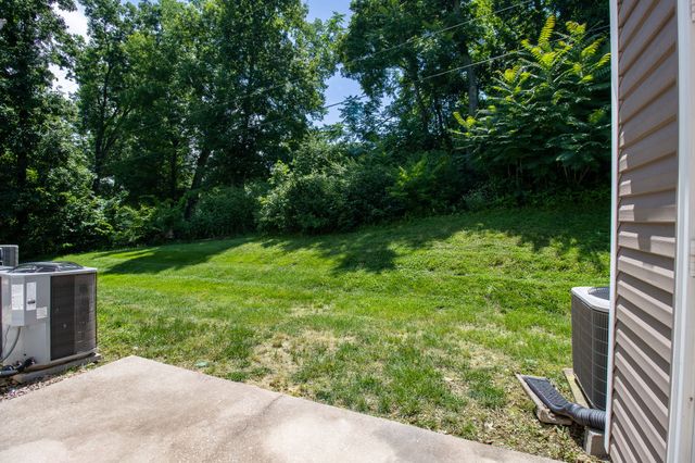 622 Flintlock Ct, Nashville, TN 37217