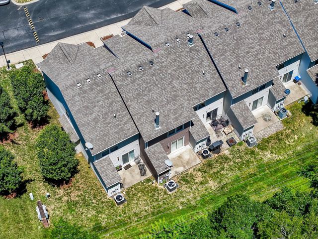 622 Flintlock Ct, Nashville, TN 37217