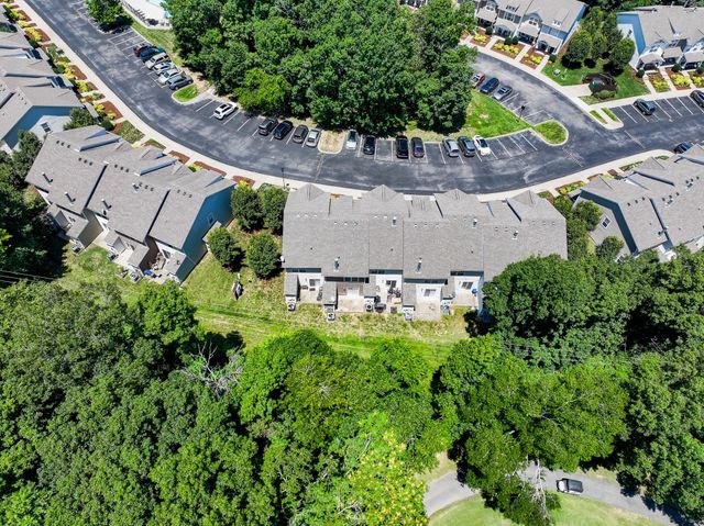 622 Flintlock Ct, Nashville, TN 37217