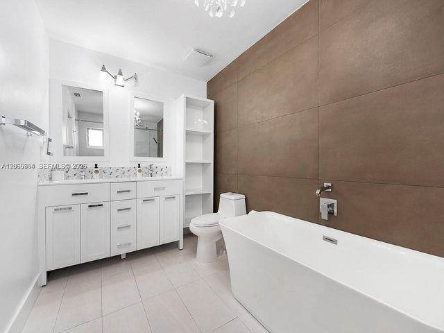 6951 S Miami Lakeway S 0, Miami Lakes, FL 33014