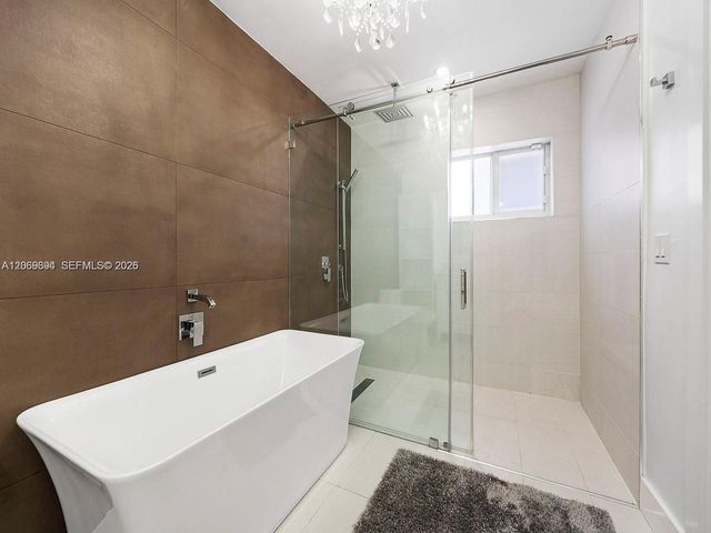 6951 S Miami Lakeway S 0, Miami Lakes, FL 33014