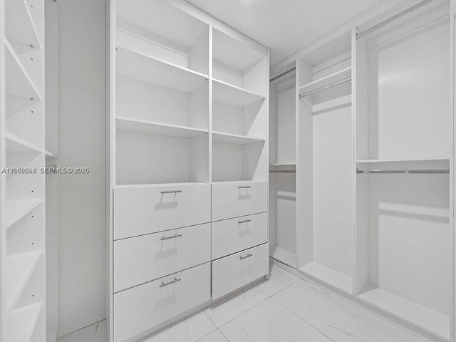 6951 S Miami Lakeway S 0, Miami Lakes, FL 33014