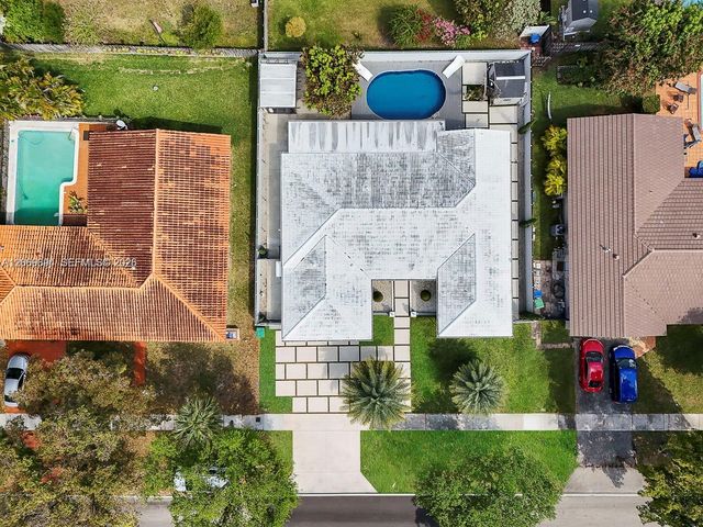 6951 S Miami Lakeway S 0, Miami Lakes, FL 33014