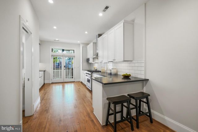 117 3RD ST NE, Washington, DC 20002