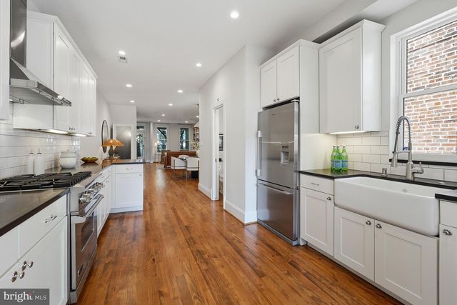 117 3RD ST NE, Washington, DC 20002