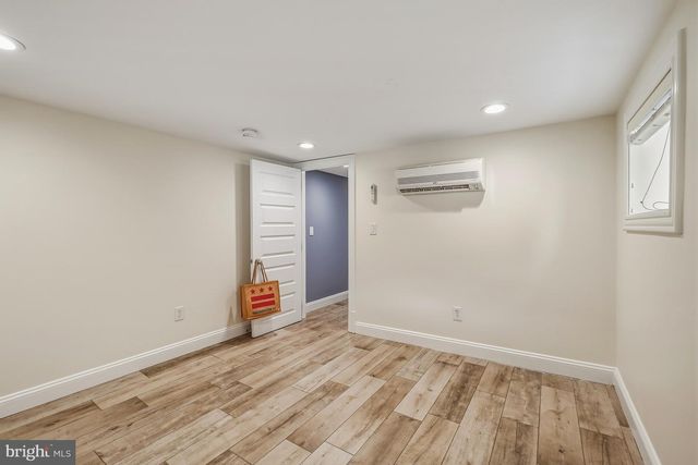 117 3RD ST NE, Washington, DC 20002