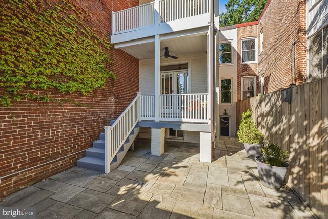 117 3RD ST NE, Washington, DC 20002