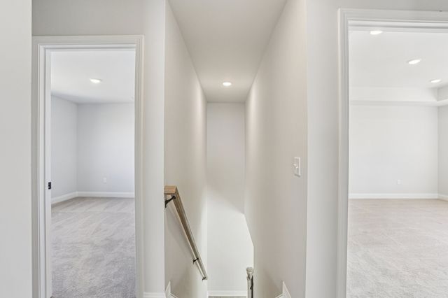 132 Dahlia Dr, La Vergne, TN 37086