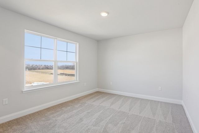 132 Dahlia Dr, La Vergne, TN 37086