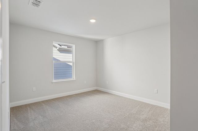 132 Dahlia Dr, La Vergne, TN 37086