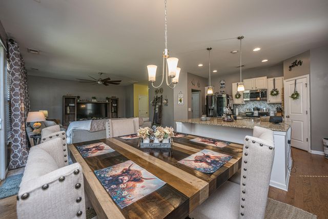 195 Hickory Ridge Way, Summerville, SC 29483