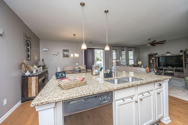 195 Hickory Ridge Way, Summerville, SC 29483