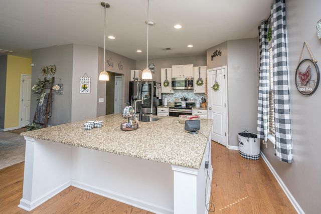 195 Hickory Ridge Way, Summerville, SC 29483