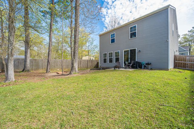195 Hickory Ridge Way, Summerville, SC 29483
