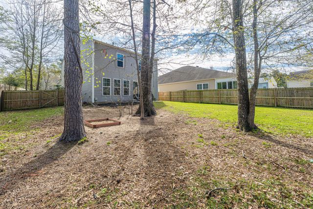 195 Hickory Ridge Way, Summerville, SC 29483