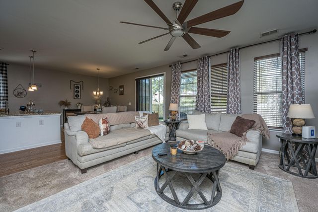 195 Hickory Ridge Way, Summerville, SC 29483