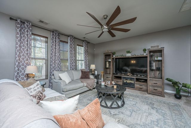 195 Hickory Ridge Way, Summerville, SC 29483