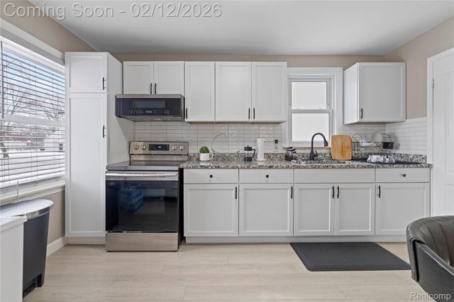 2544 S Beatrice Street, Detroit, MI 48217