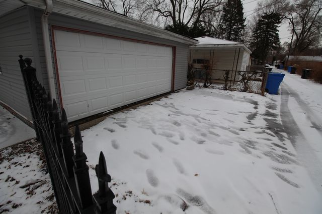 10030 S Luella Avenue, Chicago, IL 60617