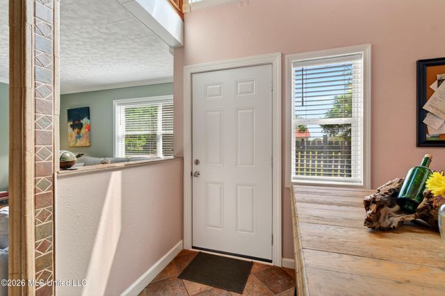 121 Edwards Drive, Pass Christian, MS 39571