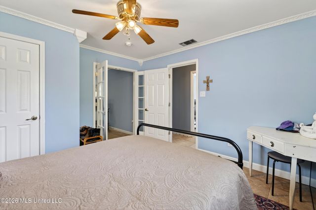 121 Edwards Drive, Pass Christian, MS 39571