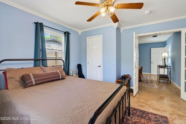 121 Edwards Drive, Pass Christian, MS 39571