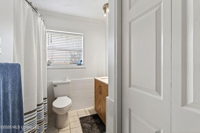 121 Edwards Drive, Pass Christian, MS 39571