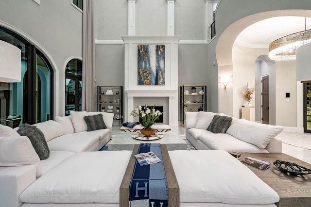 2457 NE 26th Street, Lighthouse Point, FL 33064