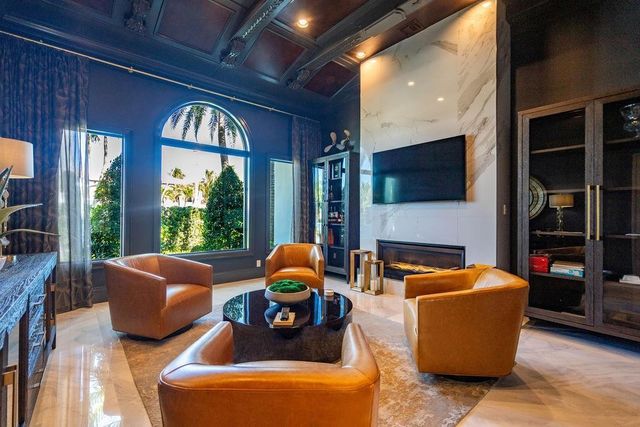 2457 NE 26th Street, Lighthouse Point, FL 33064