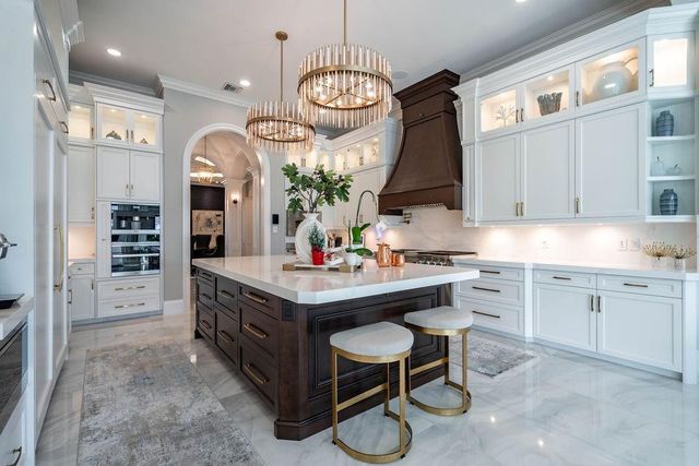 2457 NE 26th Street, Lighthouse Point, FL 33064