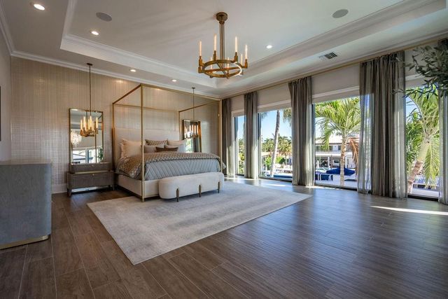 2457 NE 26th Street, Lighthouse Point, FL 33064