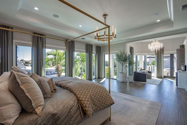 2457 NE 26th Street, Lighthouse Point, FL 33064