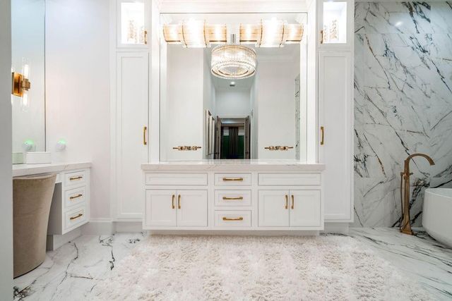 2457 NE 26th Street, Lighthouse Point, FL 33064