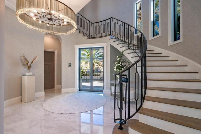 2457 NE 26th Street, Lighthouse Point, FL 33064