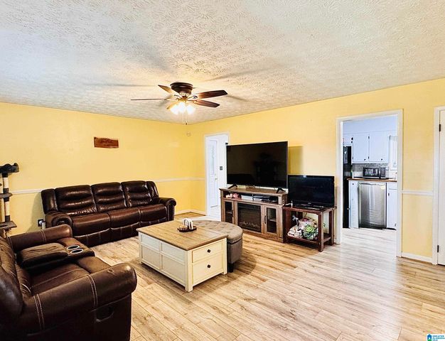 2413 MCNABB ROAD, Oxford, AL 36203