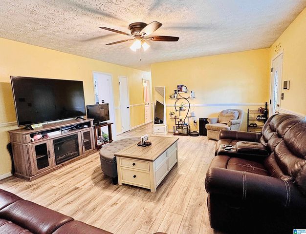 2413 MCNABB ROAD, Oxford, AL 36203