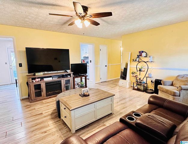 2413 MCNABB ROAD, Oxford, AL 36203