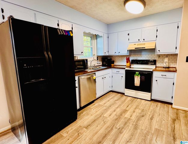 2413 MCNABB ROAD, Oxford, AL 36203