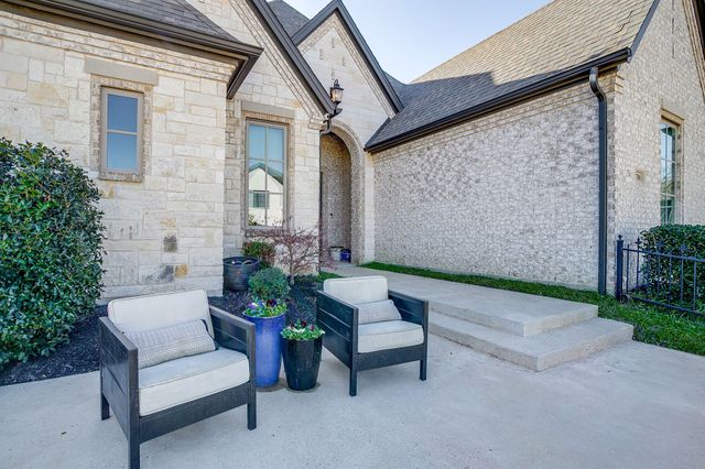 8708 Whitestone Road, North Richland Hills, TX 76182